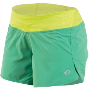 🆕️Pearl Izumi W Fly Split Athletic Shorts. Women's Size: Medium.